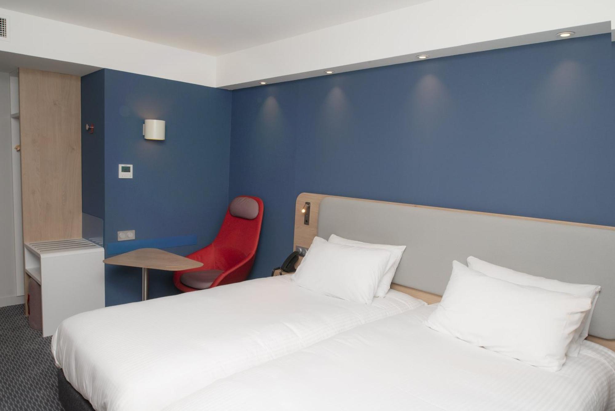 Holiday Inn Express Caen Epron By Ihg Kültér fotó