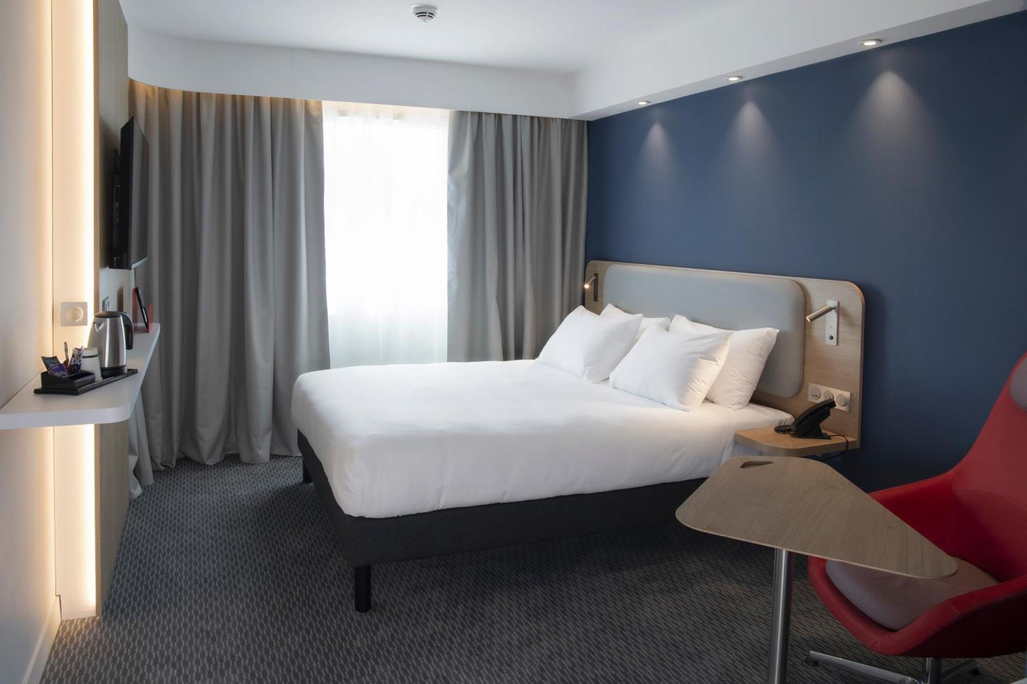 Holiday Inn Express Caen Epron By Ihg Kültér fotó