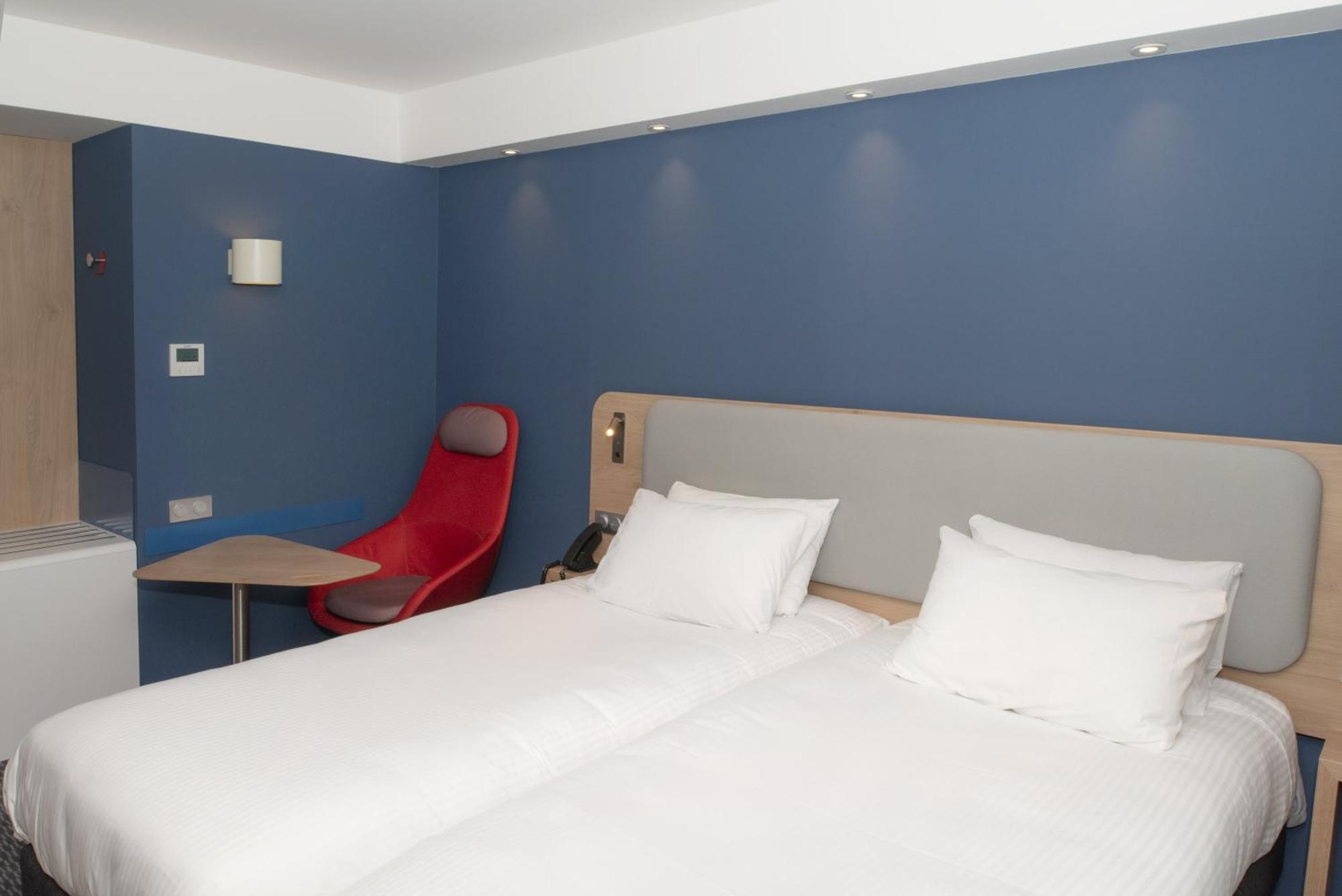 Holiday Inn Express Caen Epron By Ihg Kültér fotó